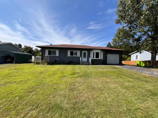 $222,500 | 197 Ballard Street, Sharon, WI 53585