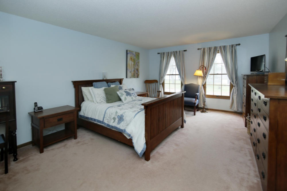 3002 Ridgeview Circle Kalamazoo, MI 49008 - Photo 15 of 25 3002 Ridgeview-15_TN