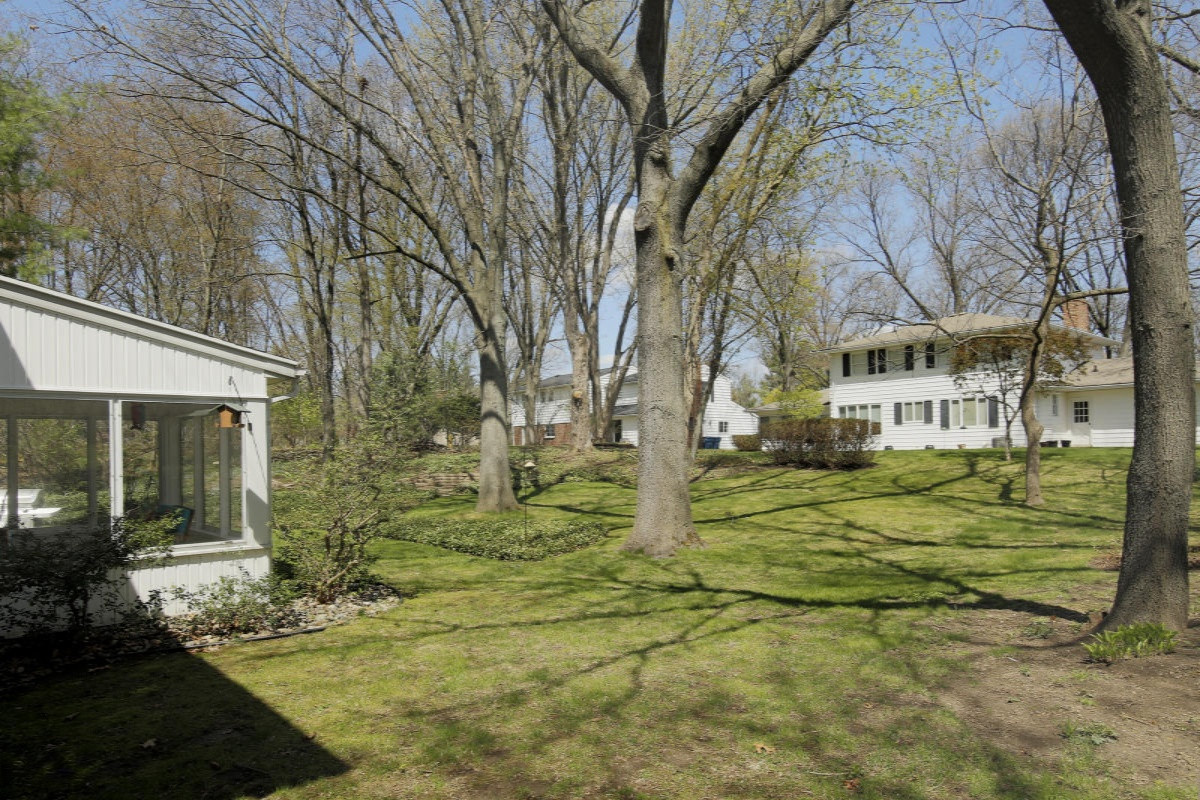 3002 Ridgeview Circle Kalamazoo, MI 49008 - Photo 22 of 25 3002 Ridgeview-50_TN