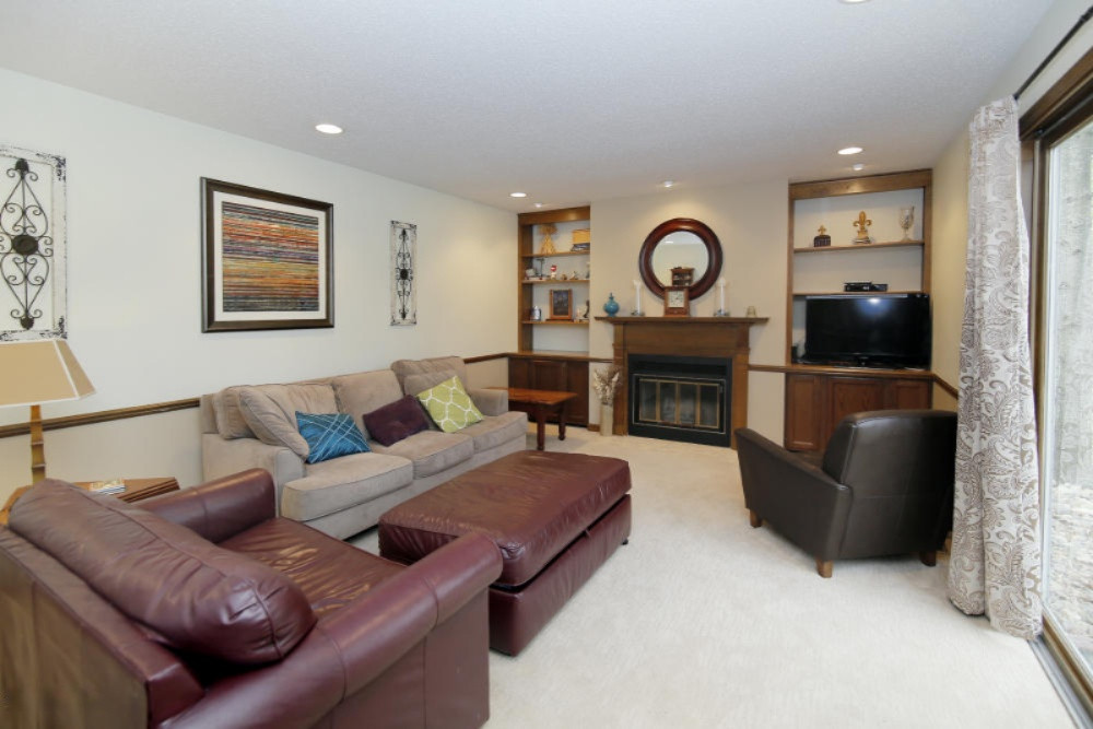 3002 Ridgeview Circle Kalamazoo, MI 49008 - Photo 10 of 25 3002 Ridgeview-10_TN
