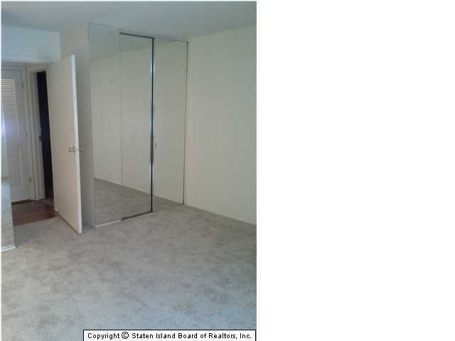 86 Timber Ridge Drive Staten Island, NY 10306 - Photo 12 of 19 Additional Photo