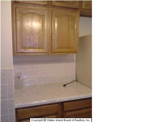 86 Timber Ridge Drive Staten Island, NY 10306 - Photo 14 of 19 Additional Photo