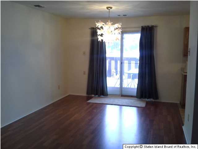 86 Timber Ridge Drive Staten Island, NY 10306 - Photo 7 of 19 Additional Photo