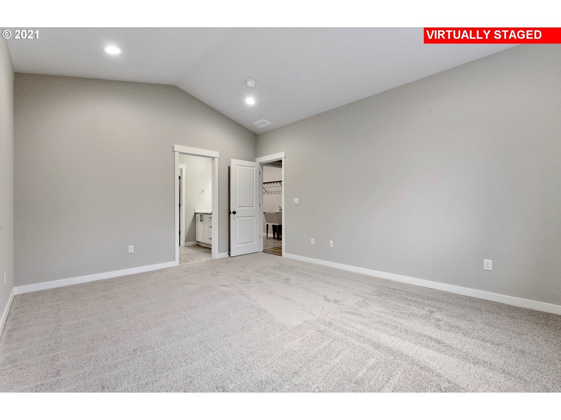 8719 North 5th Street, Unit LT50 Ridgefield, WA 98642 - Photo 13 of 31 a view of an empty room