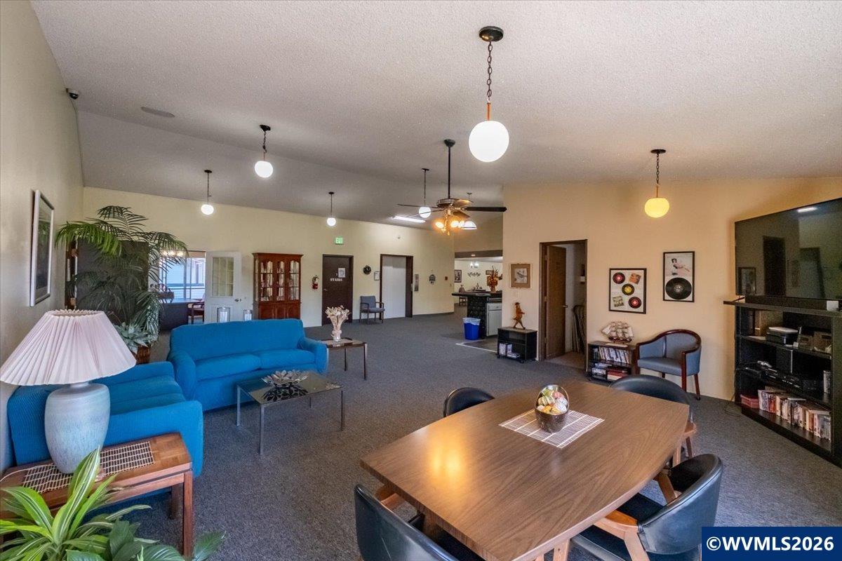 950 Evergreen Road, Unit 311 Woodburn, OR 97071 - Photo 43 of 46 Gallery Image 43