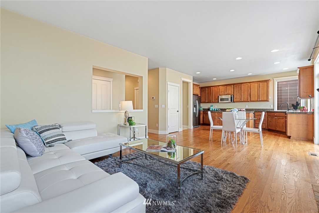 4027 166th Place Southeast Bothell, WA 98012 - Photo 11 of 25