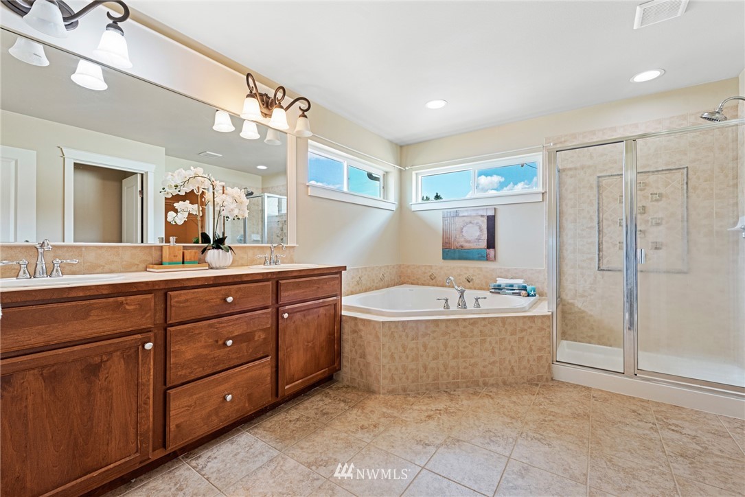 4027 166th Place Southeast Bothell, WA 98012 - Photo 15 of 25