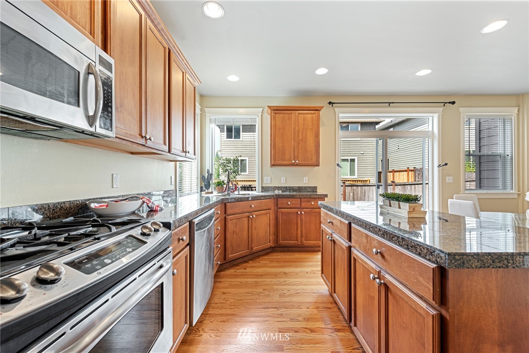 4027 166th Place Southeast Bothell, WA 98012 - Photo 6 of 25