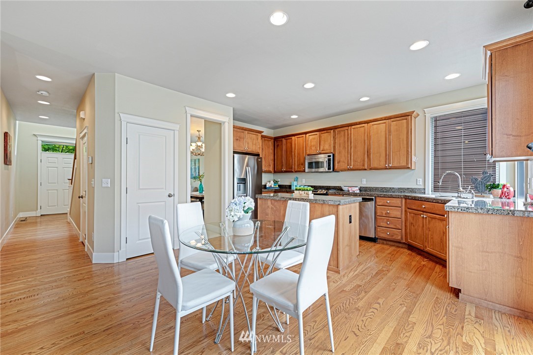 4027 166th Place Southeast Bothell, WA 98012 - Photo 7 of 25