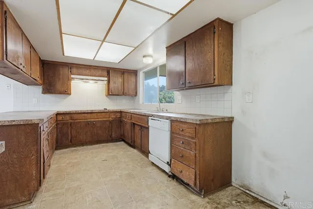 $800,000 | 3655 Lupine Lane, Fallbrook, CA 92028