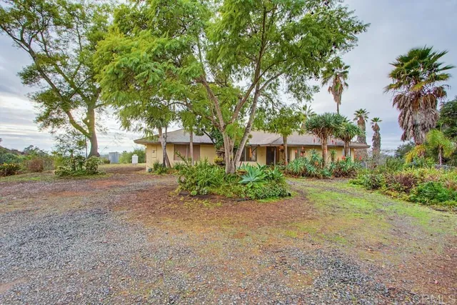 $800,000 | 3655 Lupine Lane, Fallbrook, CA 92028