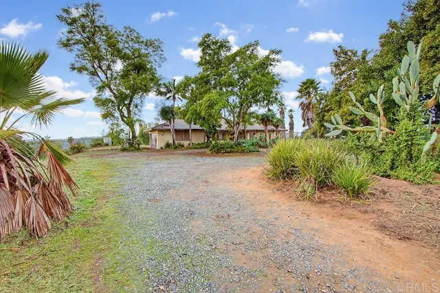 $800,000 | 3655 Lupine Lane, Fallbrook, CA 92028