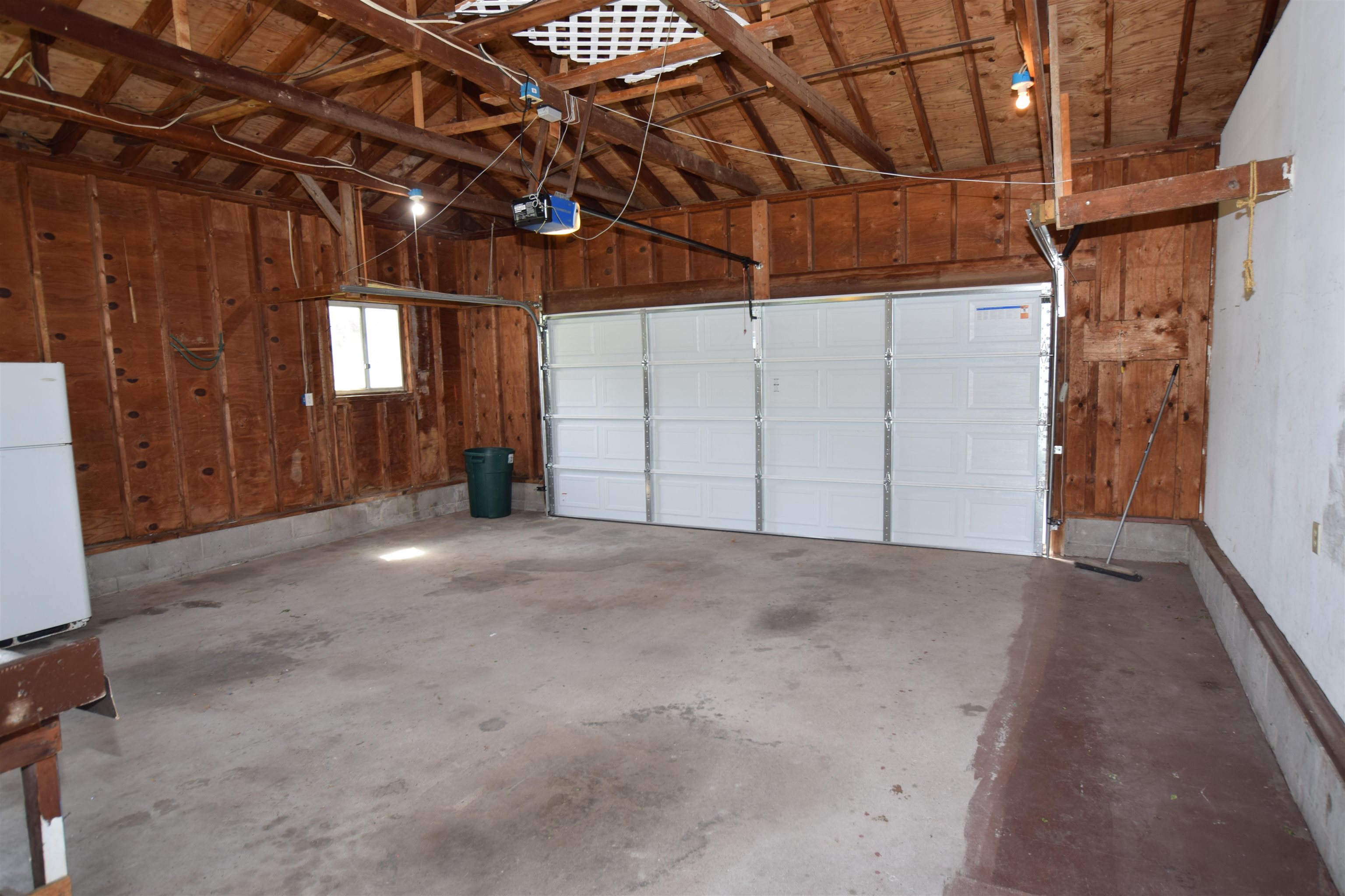 2680 West Erickson Road Rhodes, MI 48652 - Photo 13 of 40