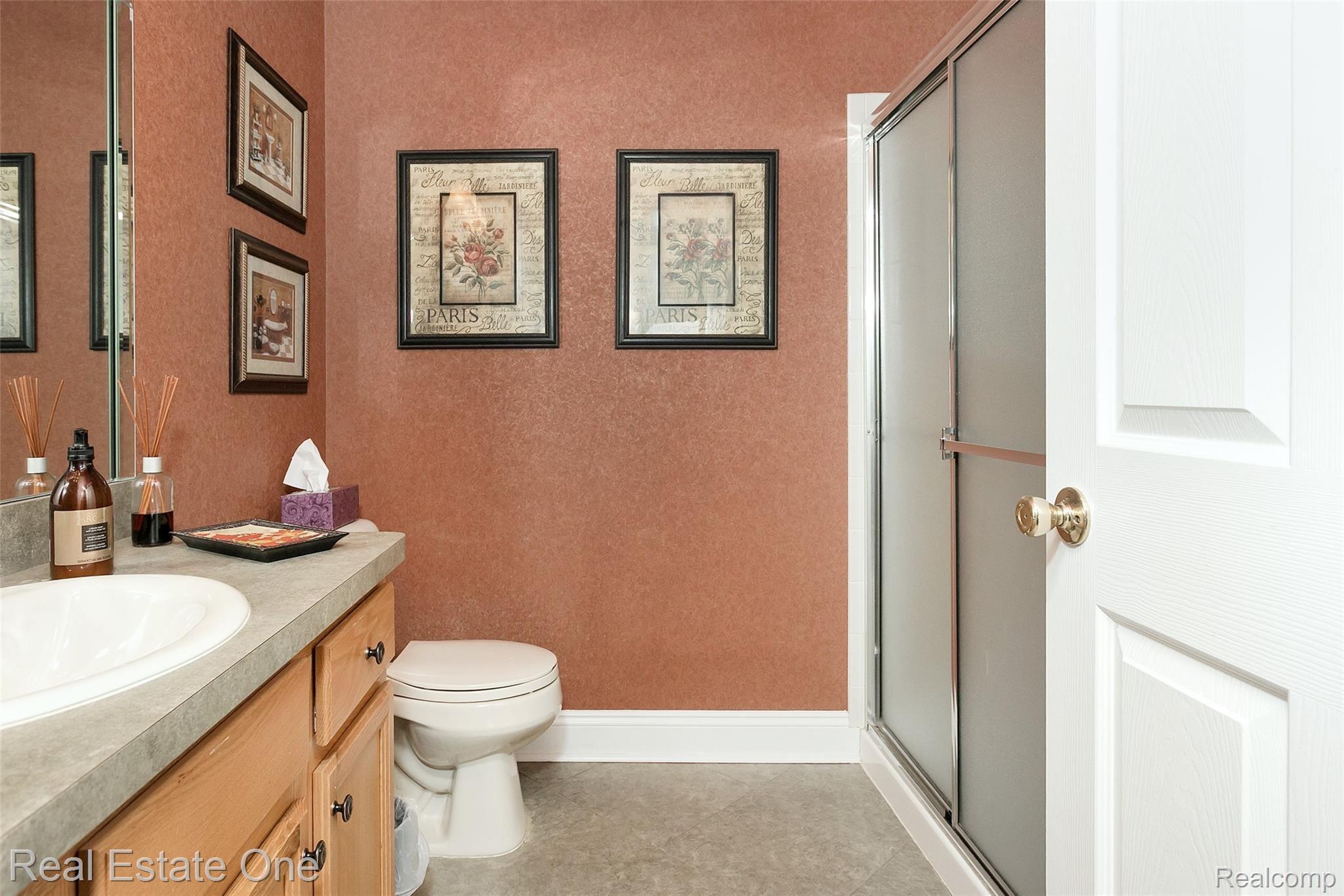 46116 Rhodes Drive Macomb, MI 48044 - Photo 18 of 27 Rhodes-18.jpg