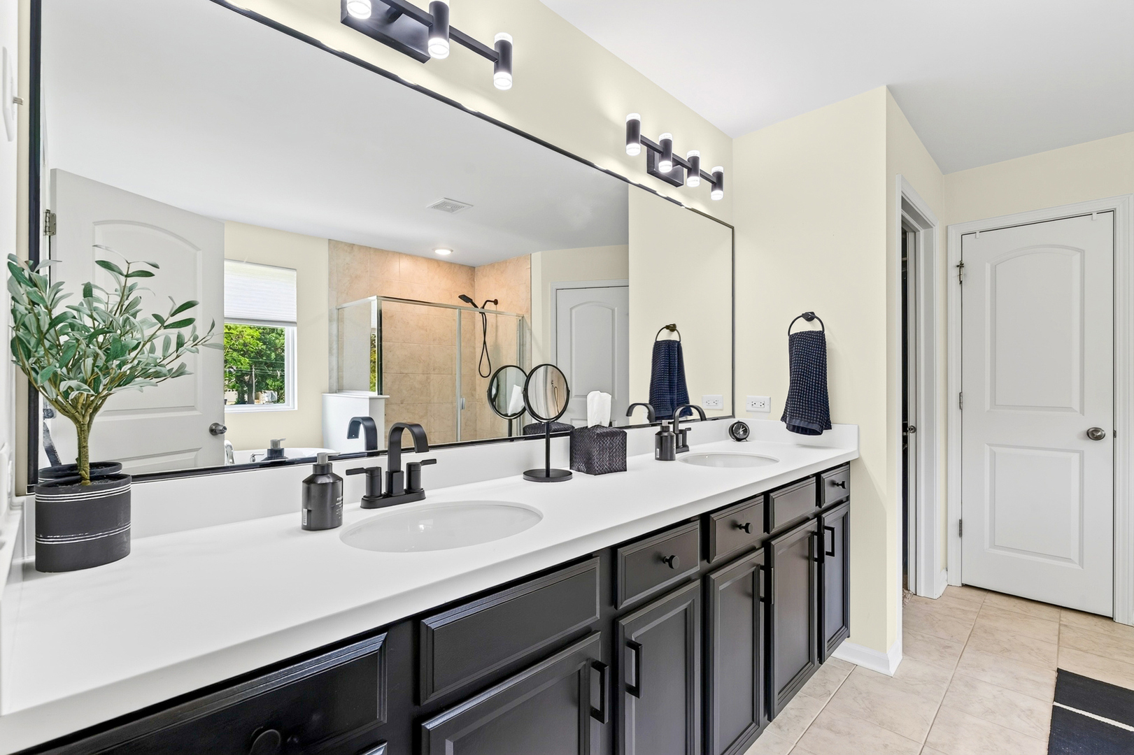 4342 Rudyard Kipling Road Elgin, IL 60124 - Photo 21 of 44 Gallery Image 21