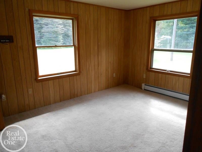 7425 Babcock Road Lexington, MI 48450 - Photo 25 of 38 31303855-26.JPG