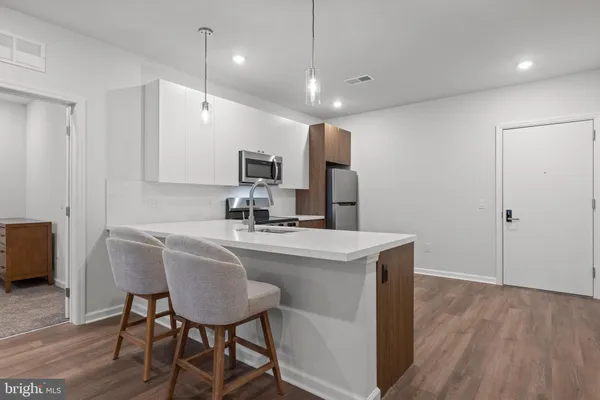 $2,600 | 2500 Kelly Road, Warrington, PA 18976