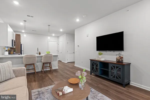 $2,600 | 2500 Kelly Road, Warrington, PA 18976