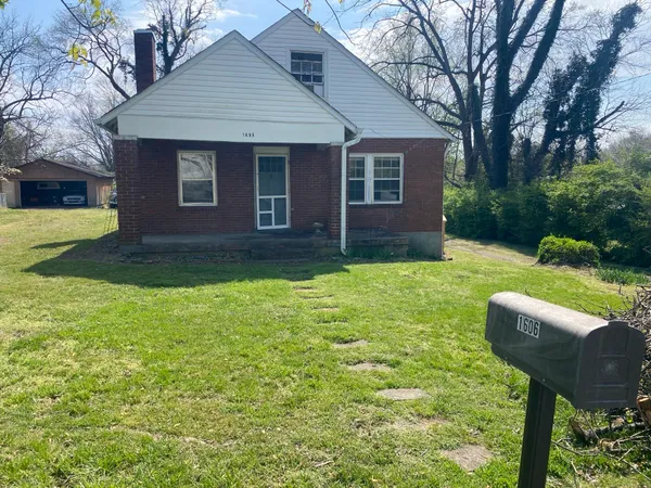 $1,795 | 1606 E Sharpe Avenue, Nashville, TN 37206
