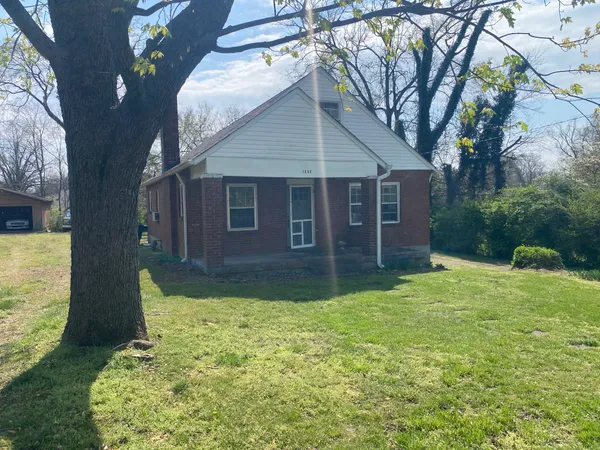 $1,795 | 1606 E Sharpe Avenue, Nashville, TN 37206