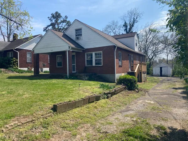 $1,795 | 1606 E Sharpe Avenue, Nashville, TN 37206