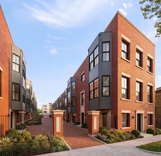 $2,100,000 | 2329 North Cambridge Avenue, Unit C, Chicago, IL 60614