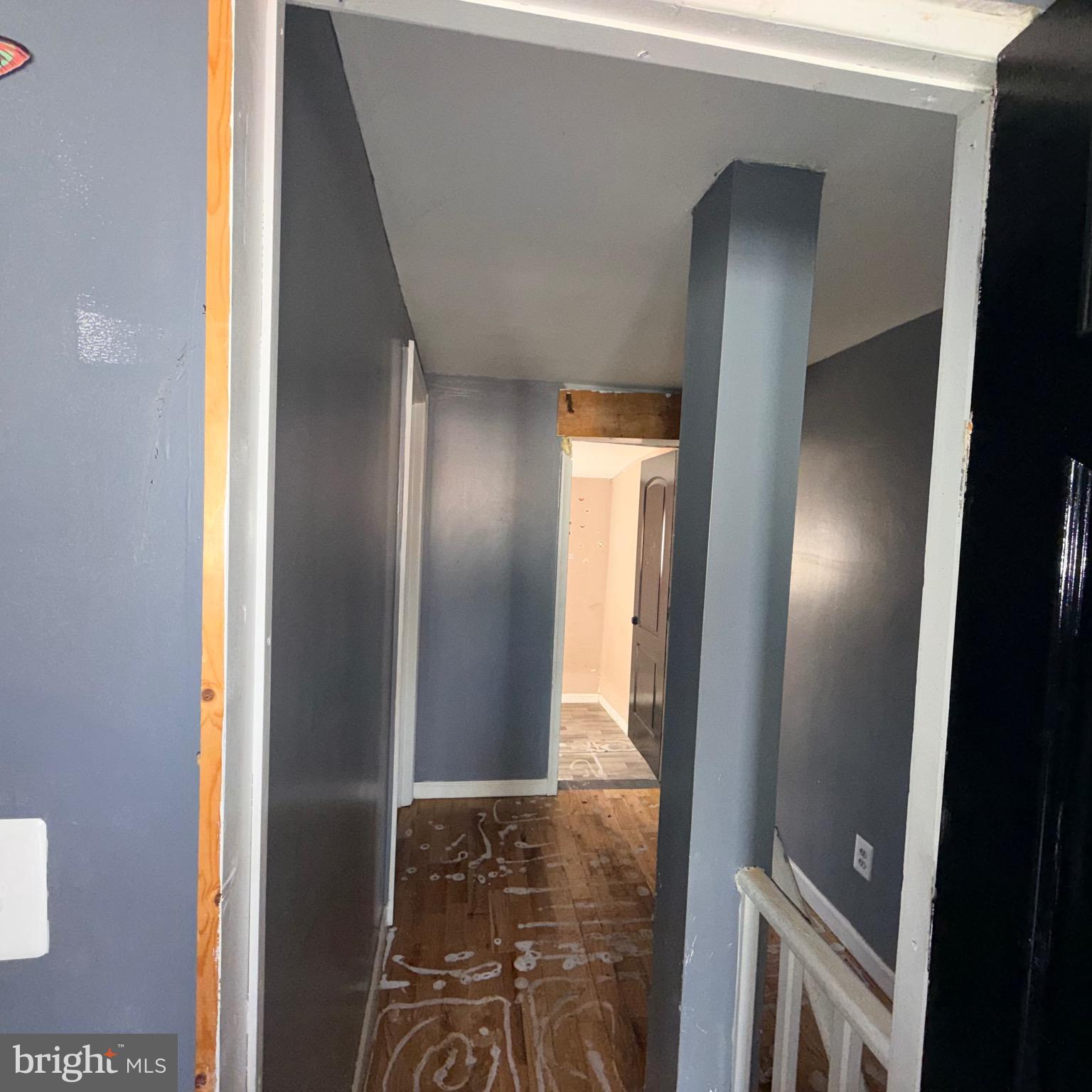 1133 Sargeant Street Baltimore, MD 21223 - Photo 3 of 19