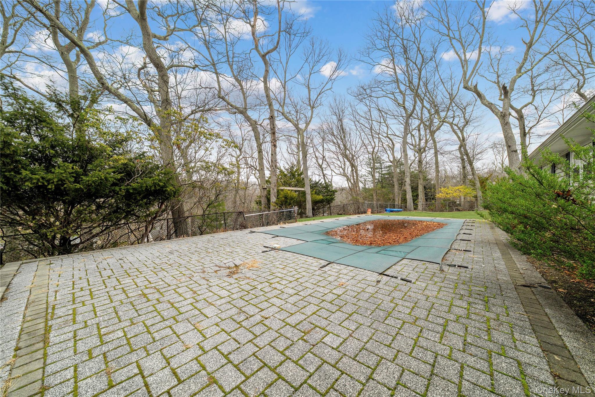 7 Fox Road East Setauket, NY 11733 - Photo 28 of 36