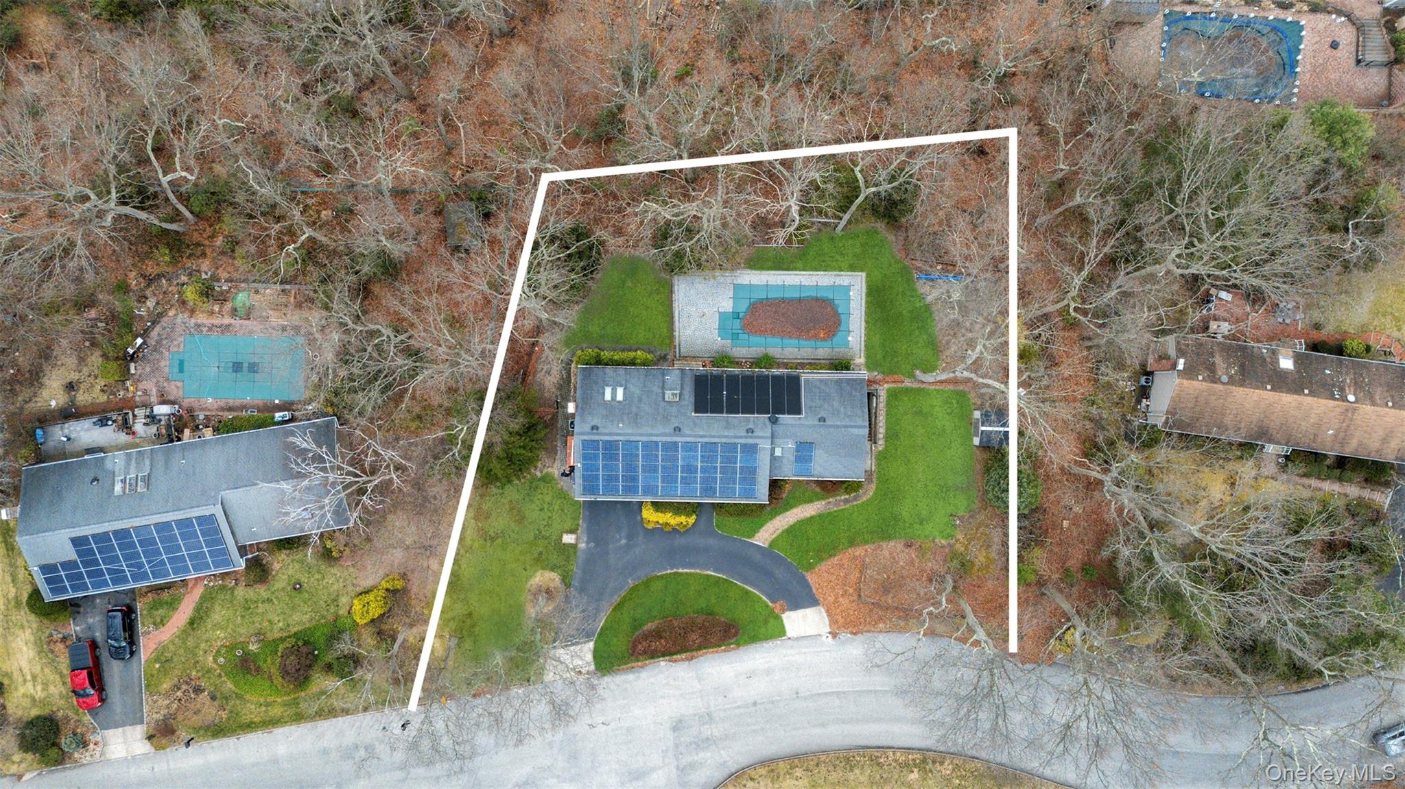 7 Fox Road East Setauket, NY 11733 - Photo 32 of 36