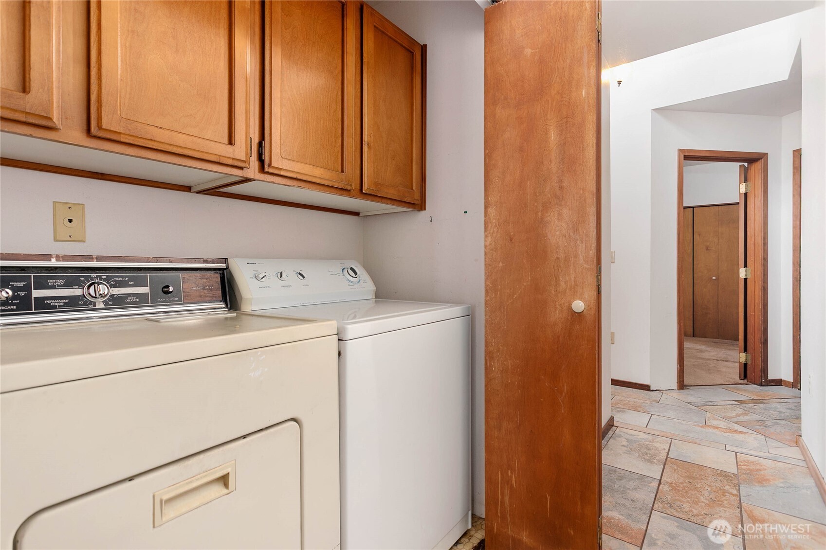 2526 Vining Street Bellingham, WA 98226 - Photo 14 of 36