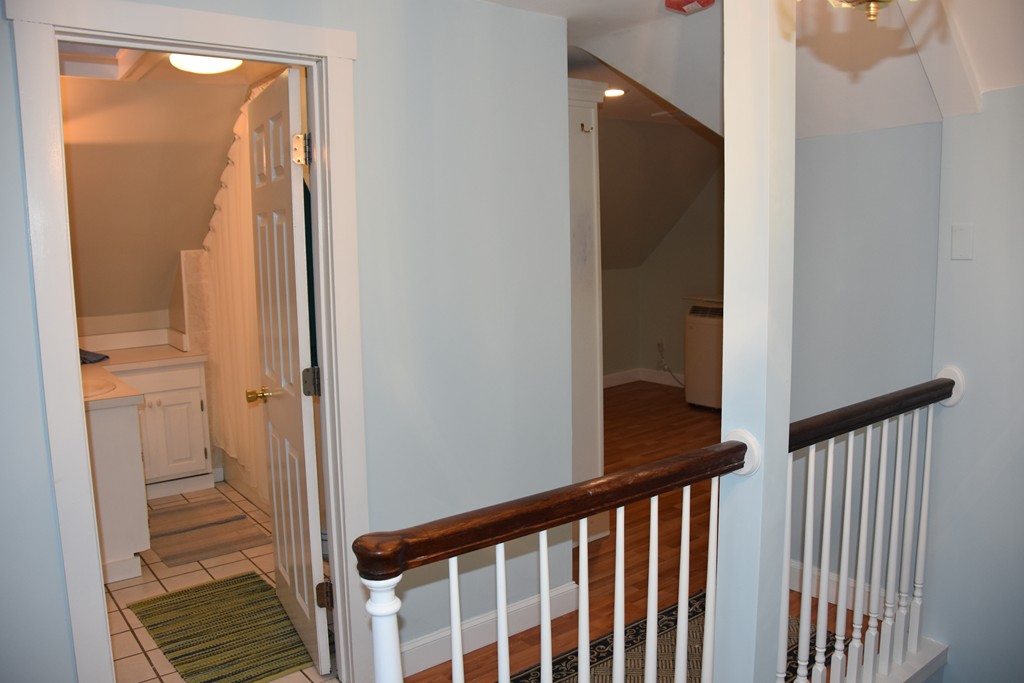 117 County Road Oak Bluffs, MA 02557 - Photo 12 of 19 Gallery Image 12