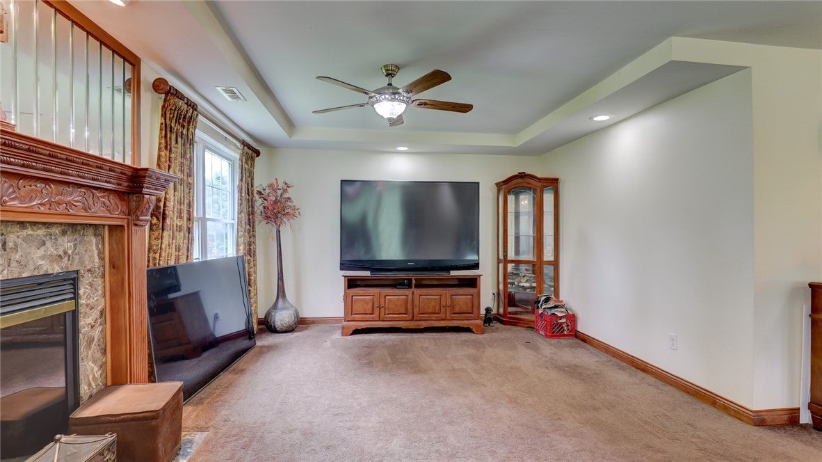 2266 Baker Lane Decatur, IL 62526 - Photo 13 of 48 Gallery Image 13