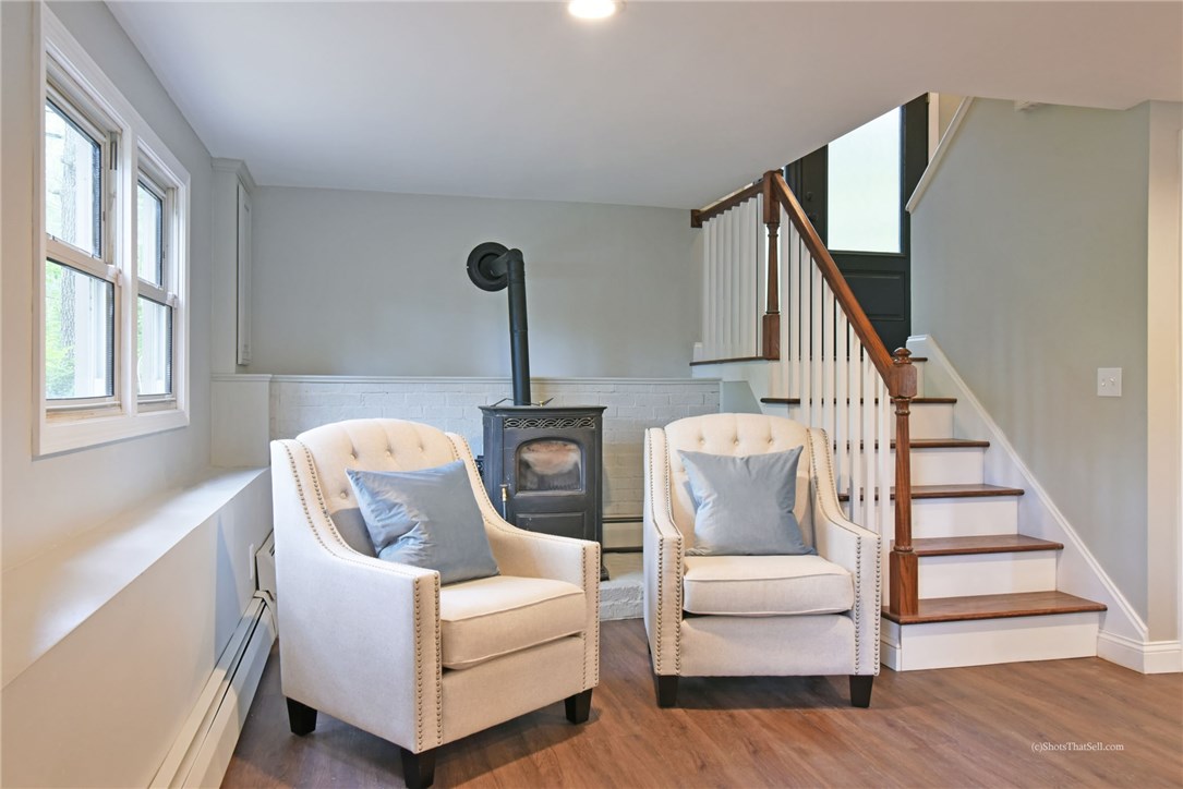4172 Flat River Road Coventry, RI 02827 - Photo 14 of 37