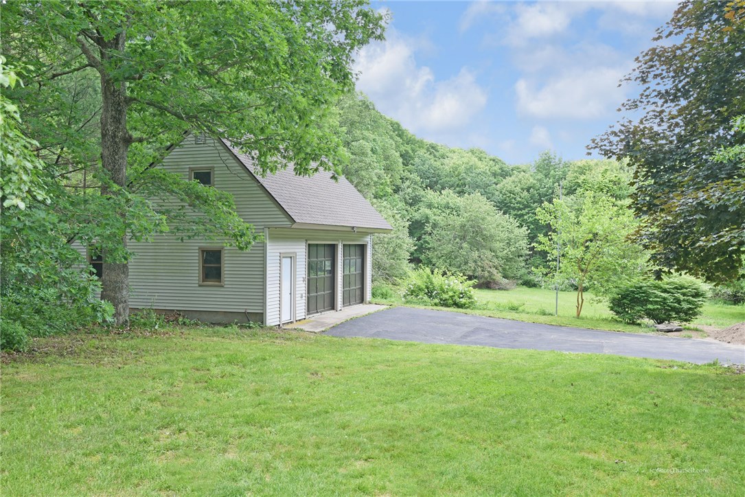 4172 Flat River Road Coventry, RI 02827 - Photo 35 of 37