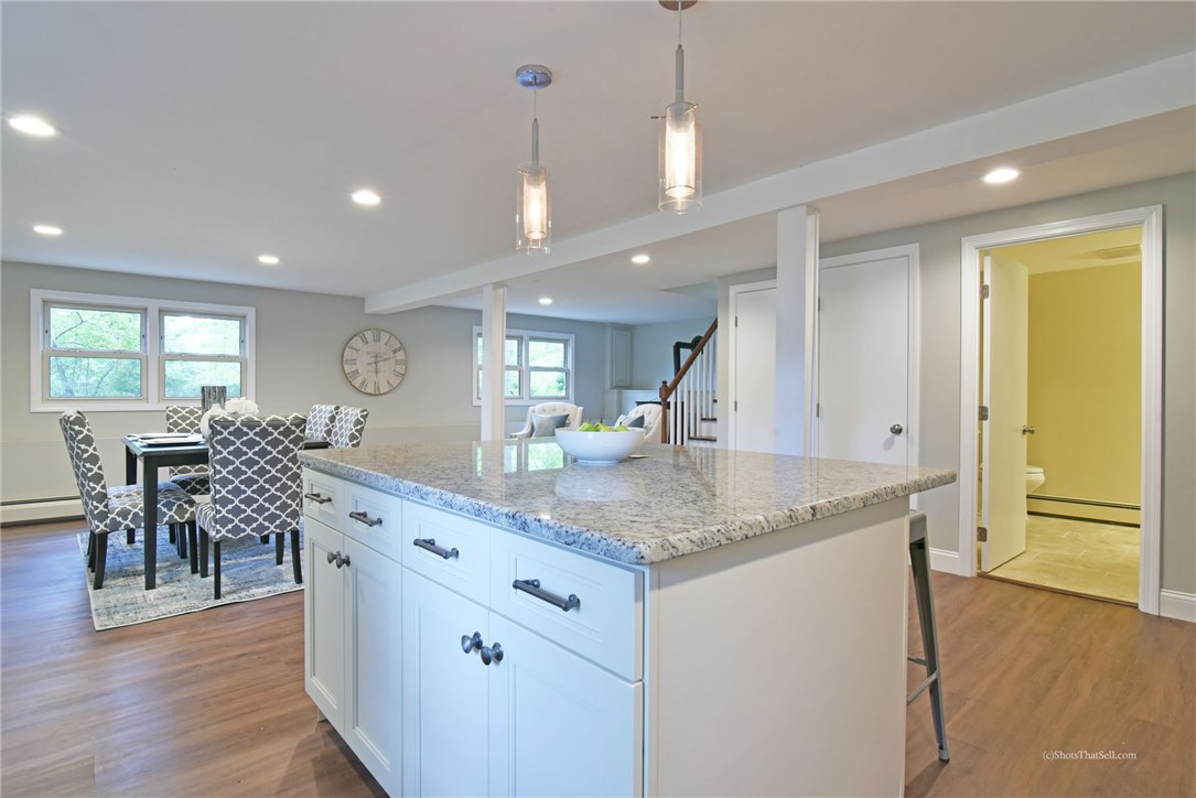 4172 Flat River Road Coventry, RI 02827 - Photo 7 of 37