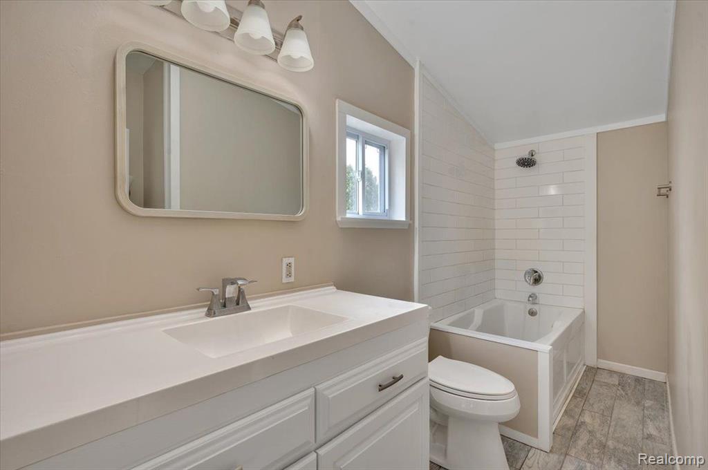 1786 Bowers Road Lapeer, MI 48446 - Photo 16 of 22 Gallery Image 16