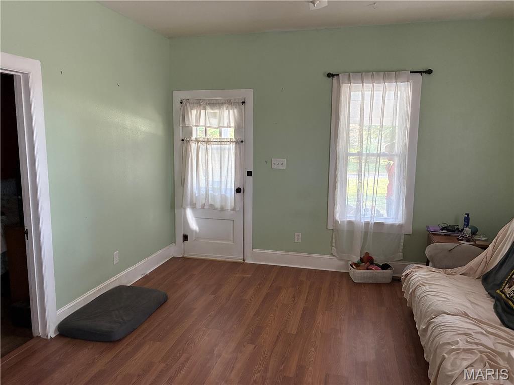 541 Ripson Bridge Avenue Sorento, IL 62086 - Photo 5 of 8 Gallery Image 5