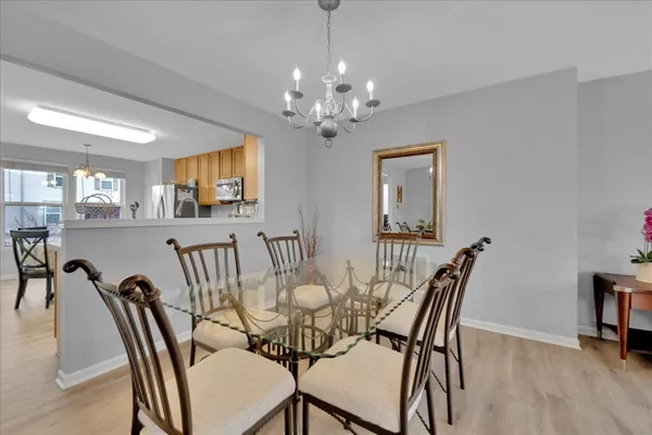 $387,000 | 404 Belvedere Lane, Aurora, IL 60502