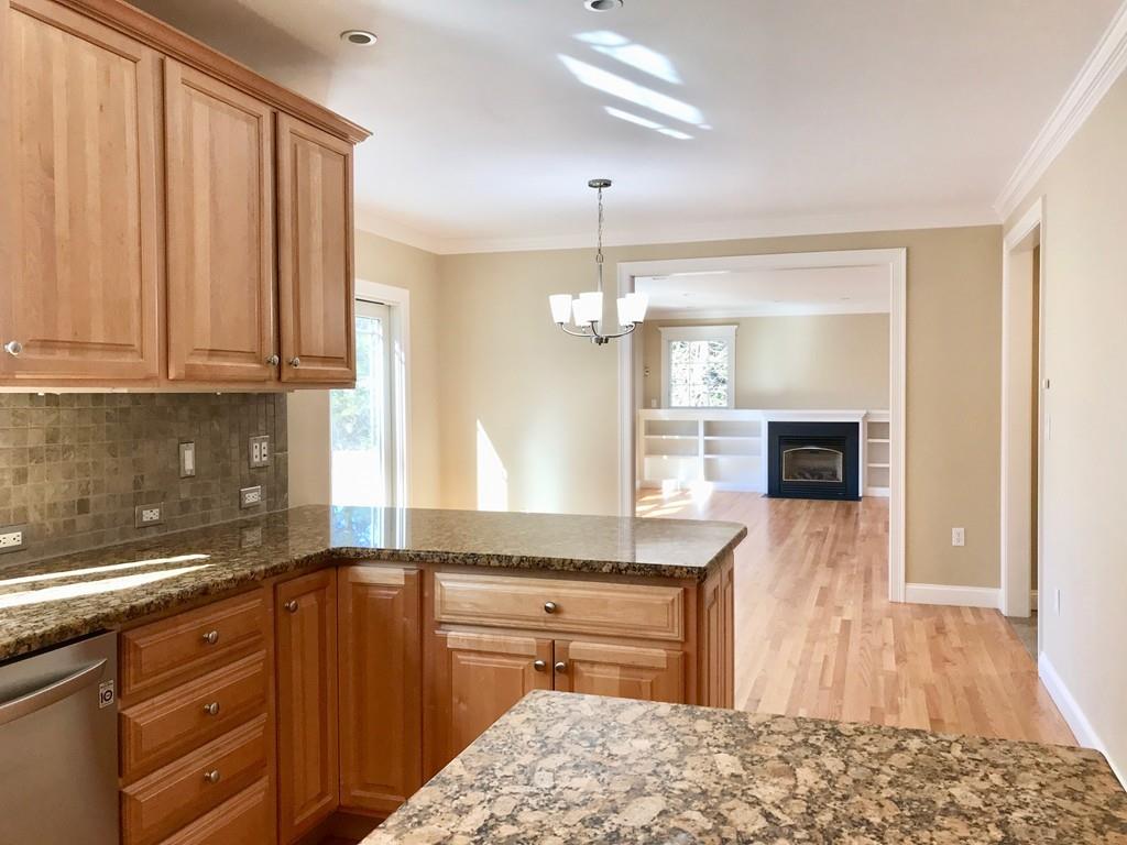 30 Woodcliffe Road Lexington, MA 02421 - Photo 7 of 28