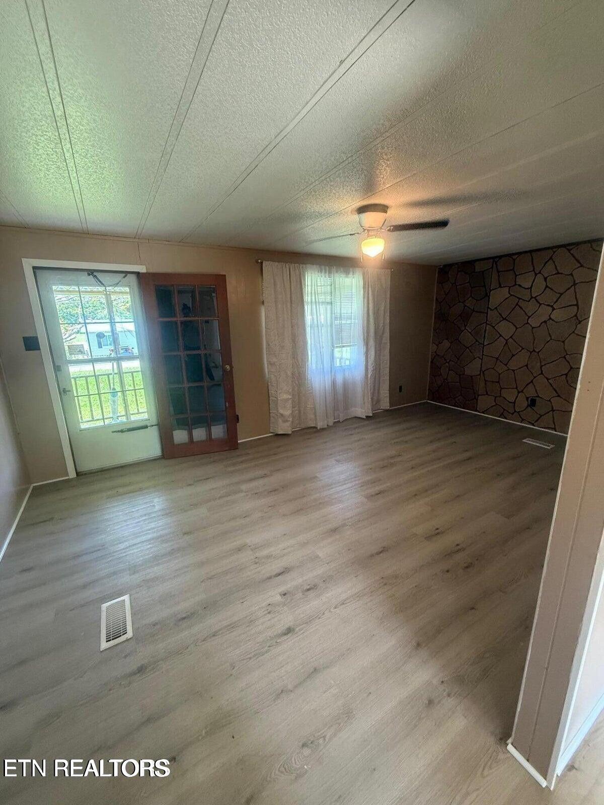 5908 Bernie Circle Talbott, TN 37877 - Photo 3 of 10 IMG_0259