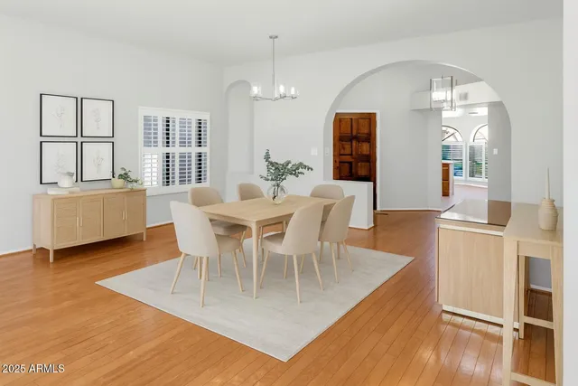 $605,000 | 4009 East Round Hill Drive, Phoenix, AZ 85028