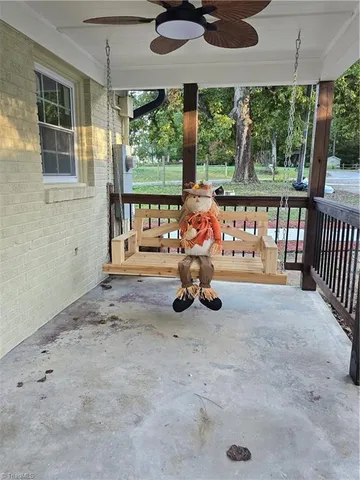 $285,000 | 4701 Highway 220, Summerfield, NC 27358