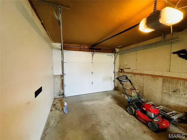 $255,000 | 1255 Diane Street, St. Clair, MO 63077