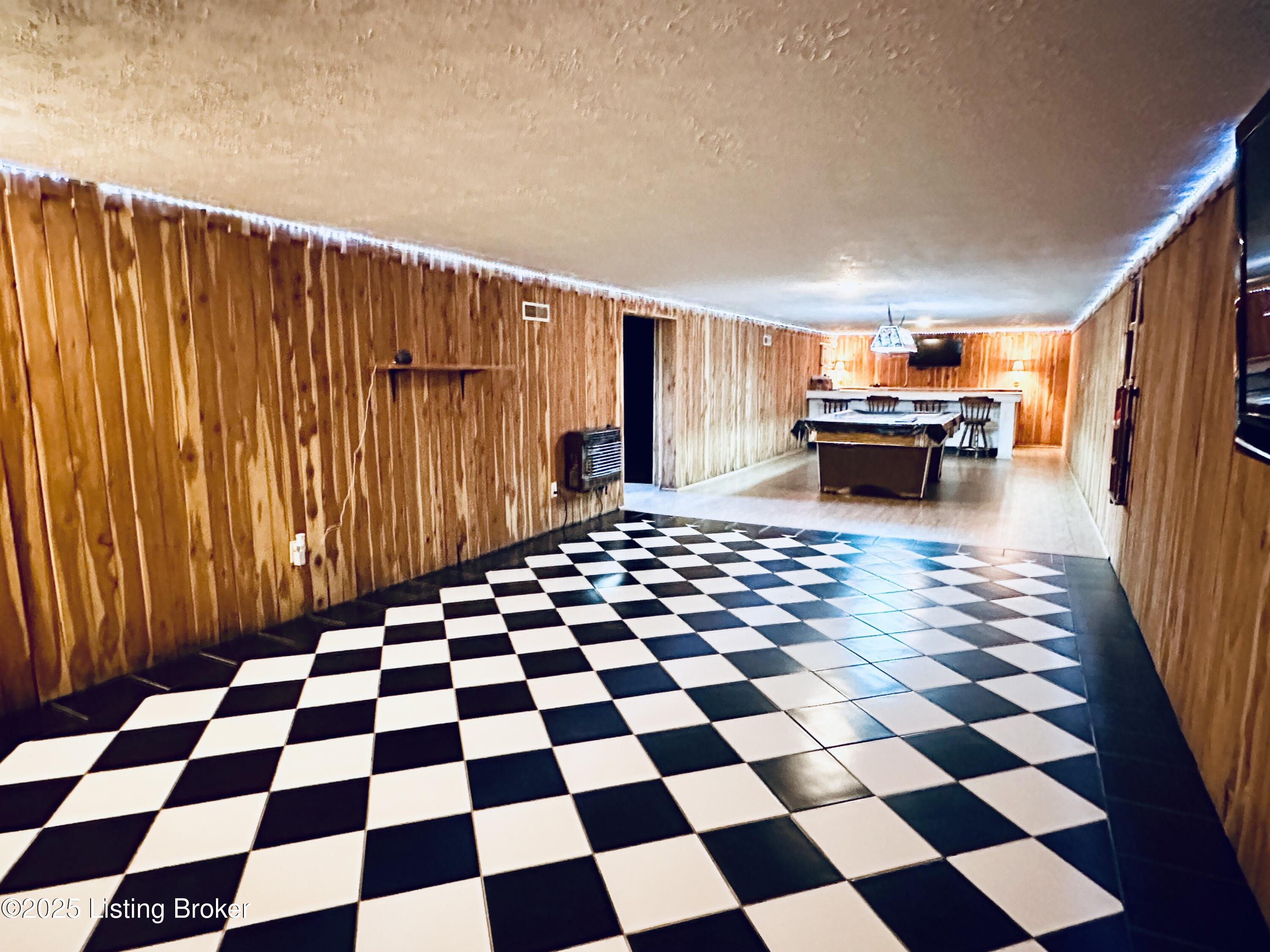 868 Frontage Road Leitchfield, KY 42754 - Photo 70 of 89 Interior-26