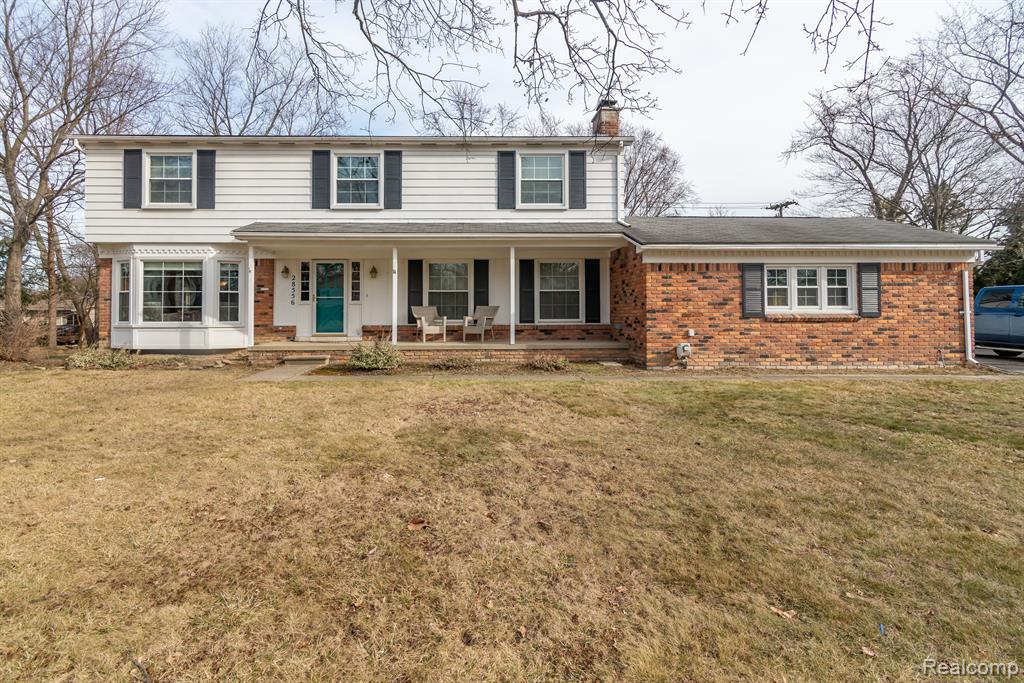 28556 Westerleigh Road Farmington Hills, MI 48334 - Photo 1 of 22