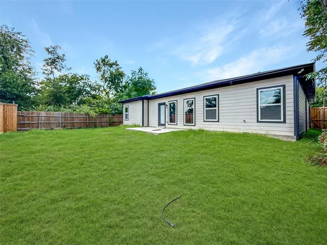 $399,999 | 2130 Kathleen Avenue, Dallas, TX 75216