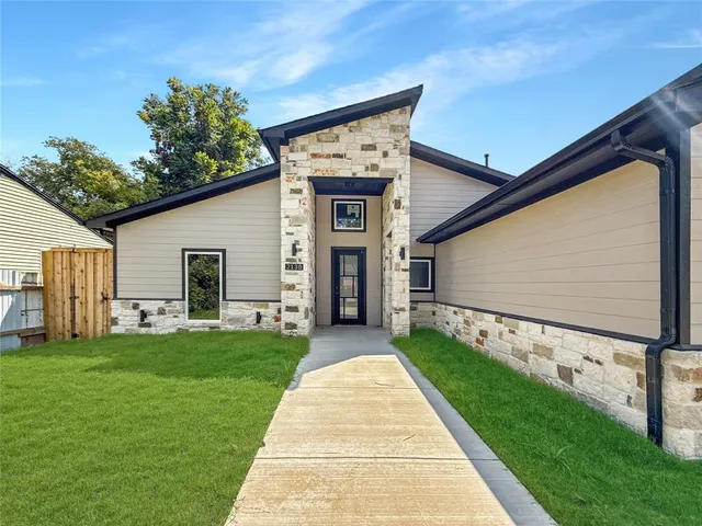 $399,999 | 2130 Kathleen Avenue, Dallas, TX 75216