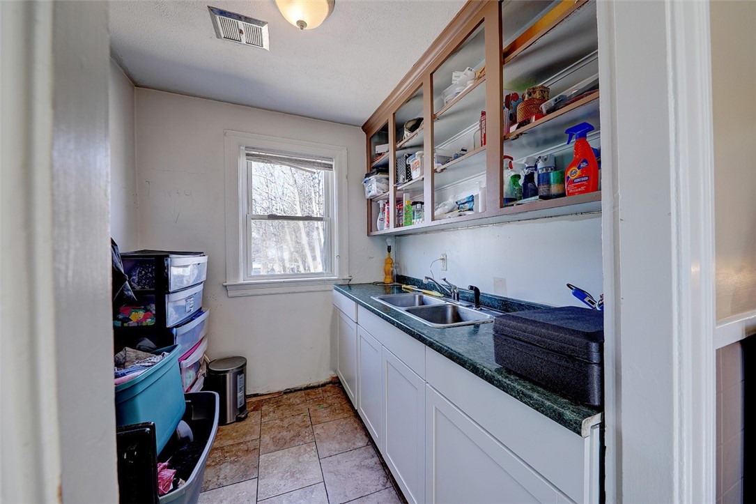 141 Farm Street Woonsocket, RI 02895 - Photo 25 of 28