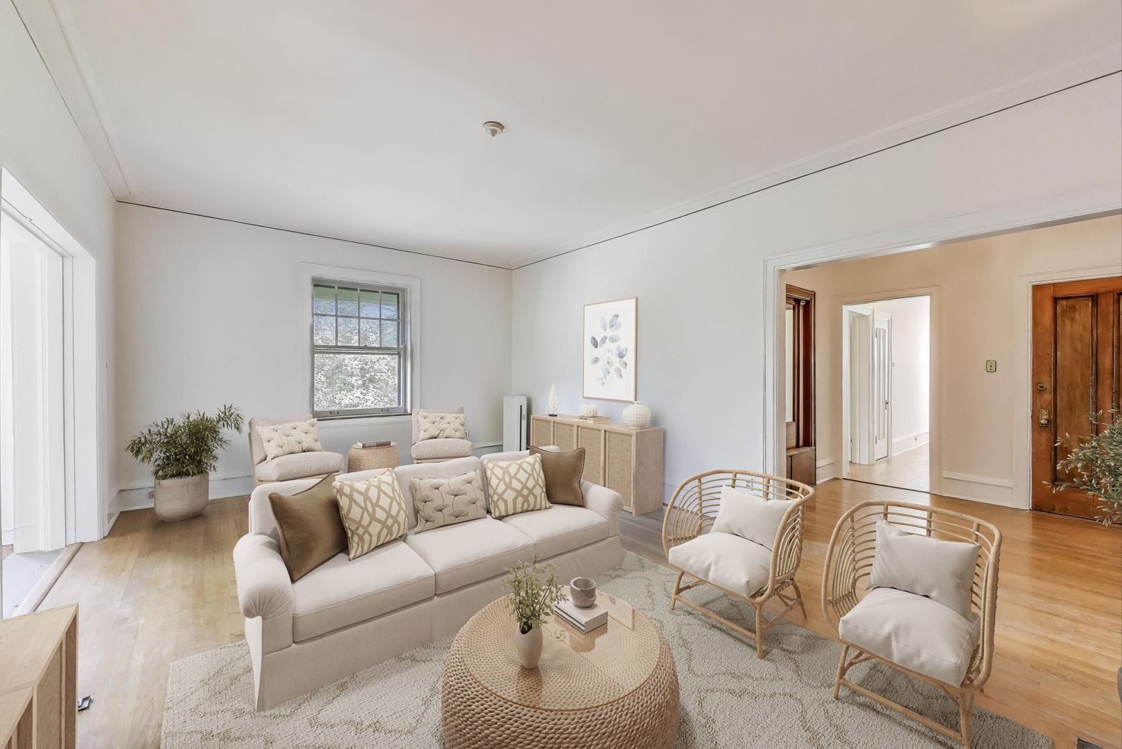 1641 Hinman Avenue, Unit 3 Evanston, IL 60201 - Photo 9 of 30 a living room with furniture and a large window