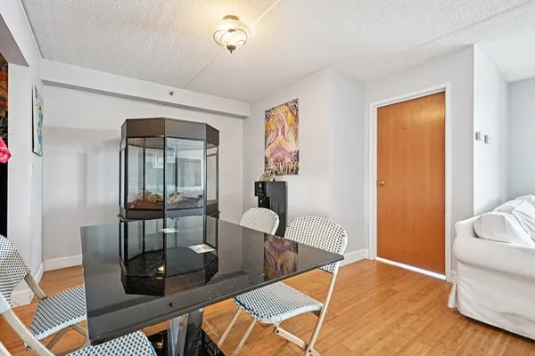 $425,000 | 200 Cove Way, Unit 1004, Quincy, MA 02169